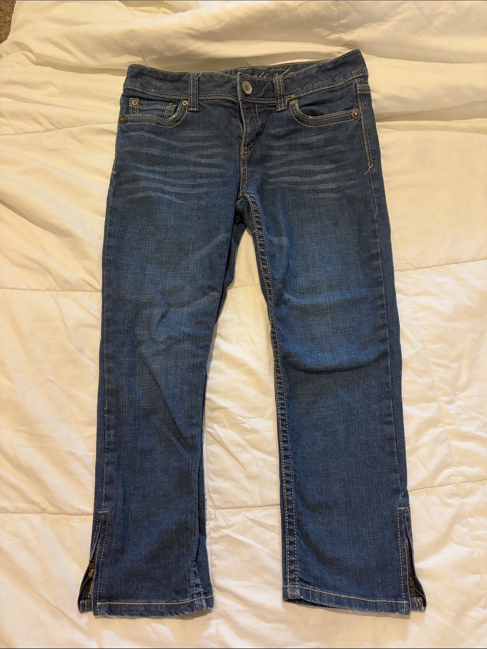 Aeropastale Women's Blue Jean Capris